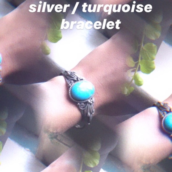 Vintage Turquoise Cuff - Picture 4 of 4